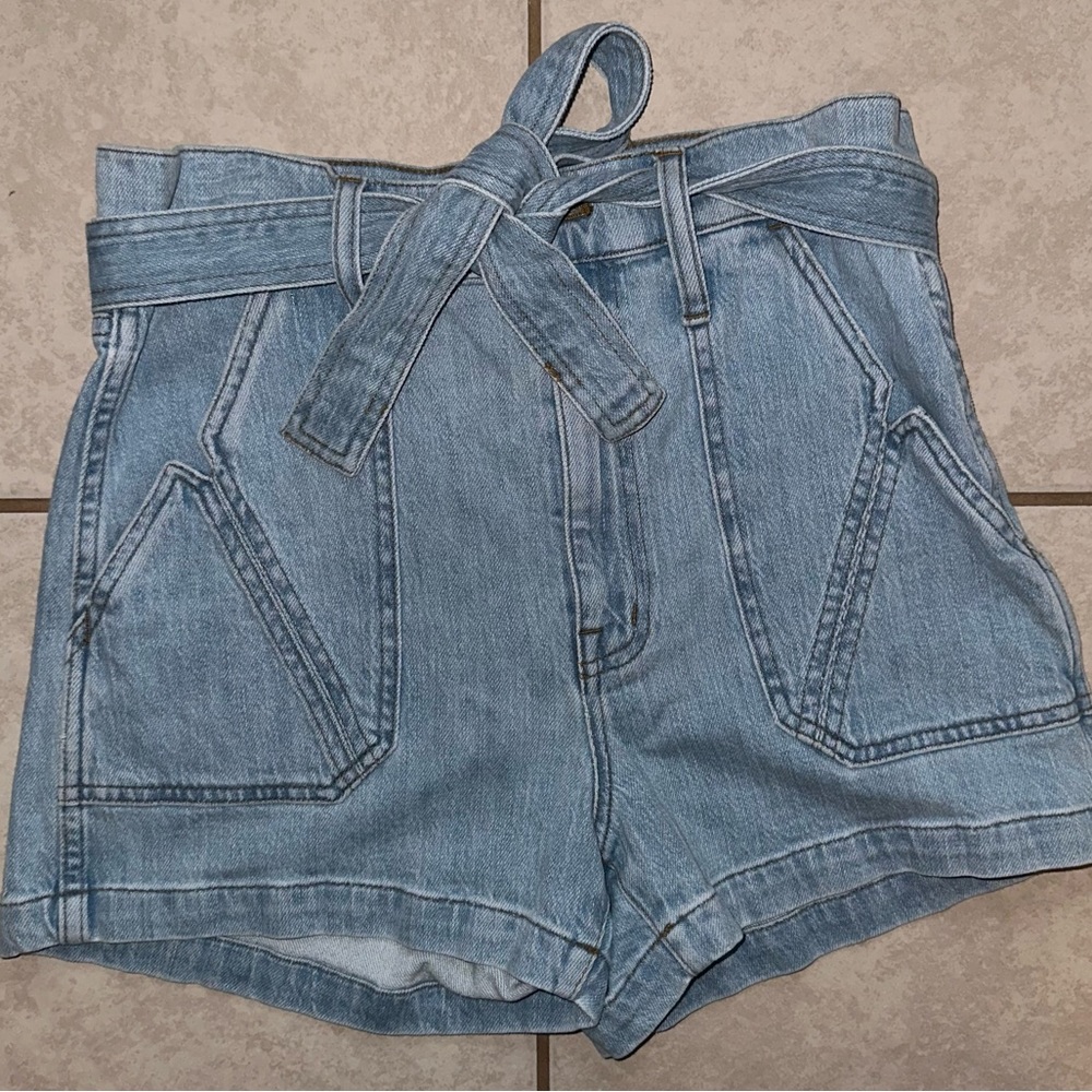 Madewell X WARM, High-wasted Denim Jean Shorts, Jean Belt, Size 29